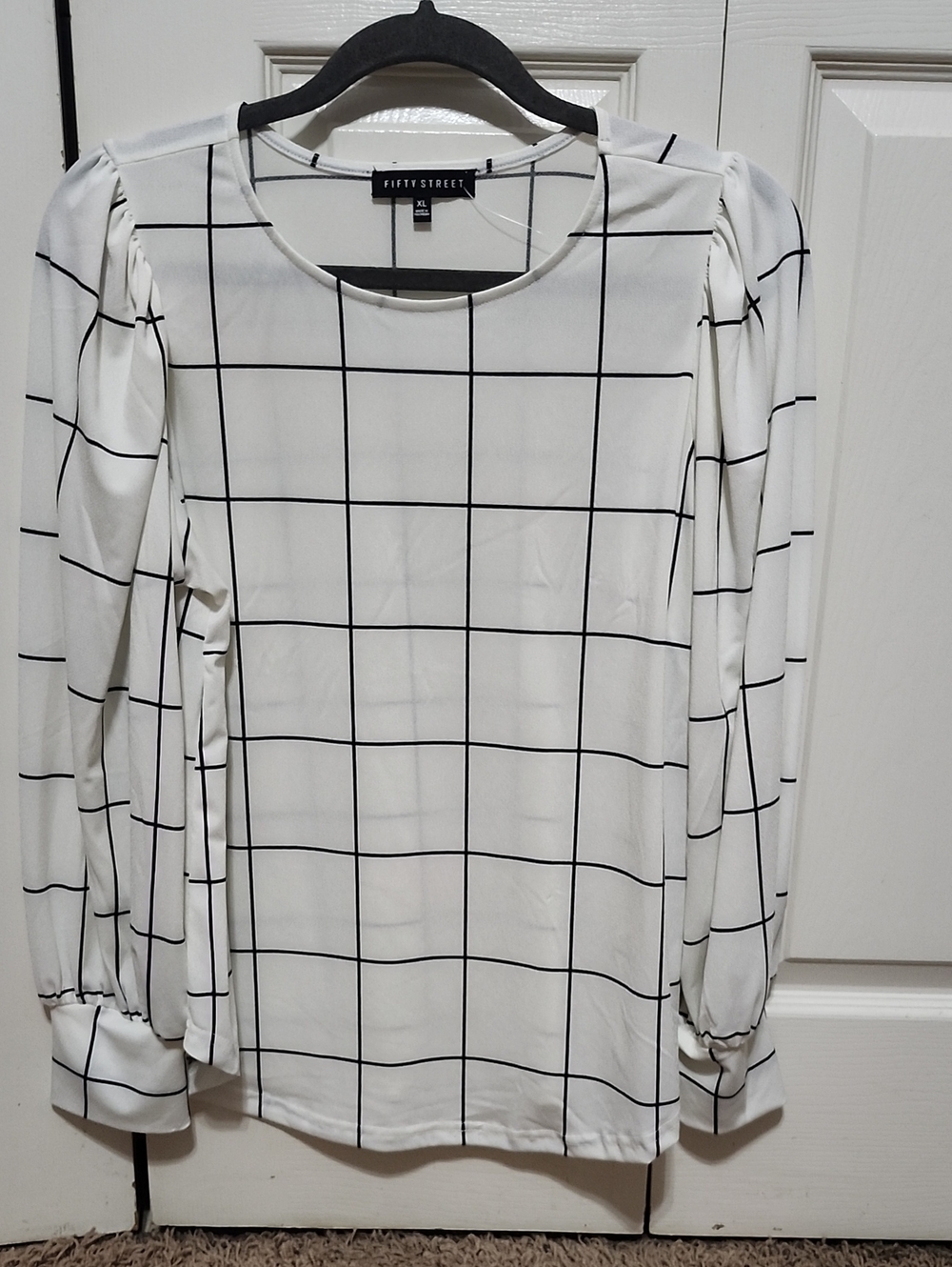 Fifty Street White Grid-Print Long-Sleeve Blouse